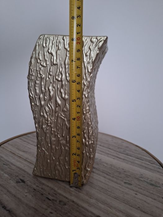 Piękny złoty wazon ozdoba Mario detale 3d