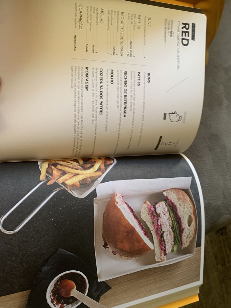 Livro culinária “Hamburguer Gourmet”