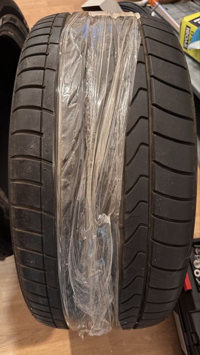 Opony Bridgestone komplet.