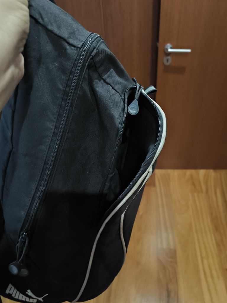 Mochila marca Puma