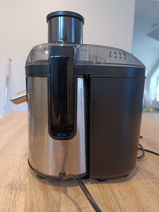 Соковижималка (соковичавниця) відцентрова Moulinex Frutelia