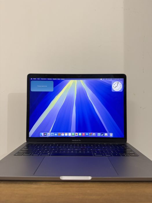 MacBook Pro 13 2019