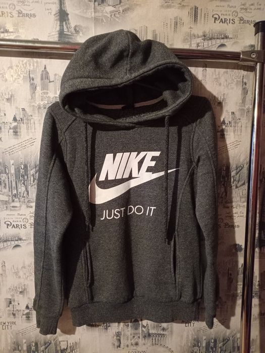 Спортивна кофта с капюшоном Nike