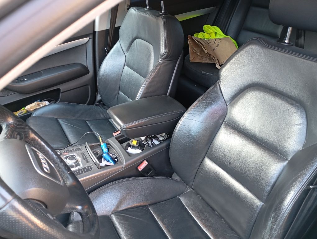 Audi  A6 C6  sedan 3.2 uszkodzony