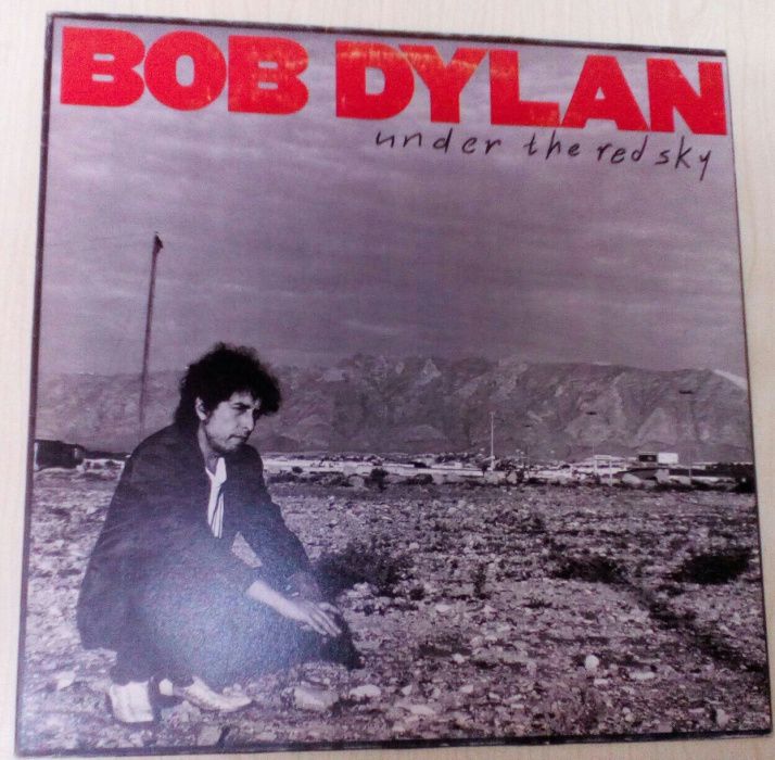 Bob Dylan: Under the Red Sky.