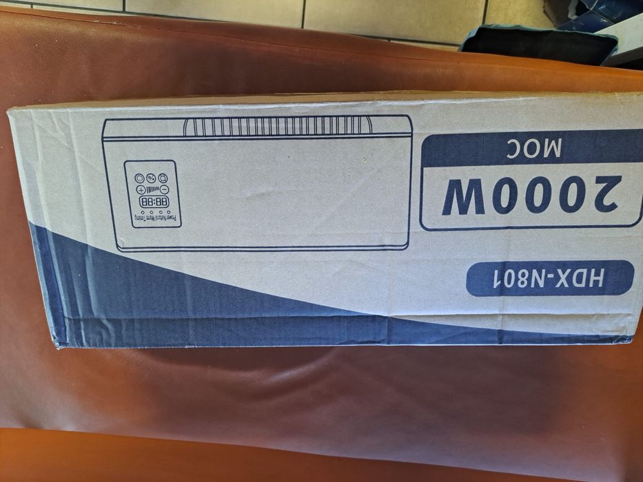 Nagrzewnica z pilotem 200 W do powieszenia