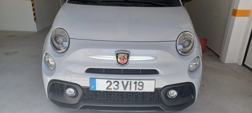 Abarth 595 1.4 T-Jet Pista