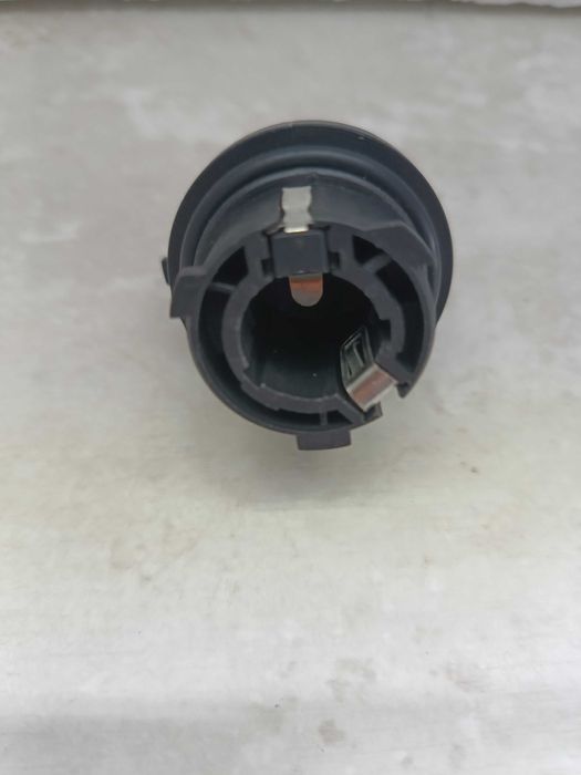 Uchwyt oprawka gniazdo kierunkowskazu PY21W Opel Vectra C