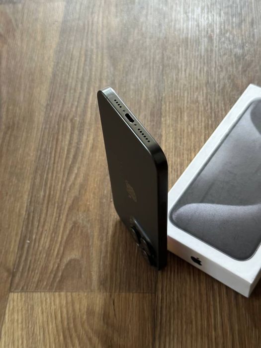 Продам IPhone 15 PRO MAX 256 Neverlock