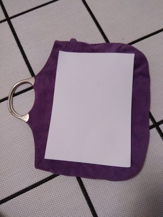 Замшева сумка бузкового кольору