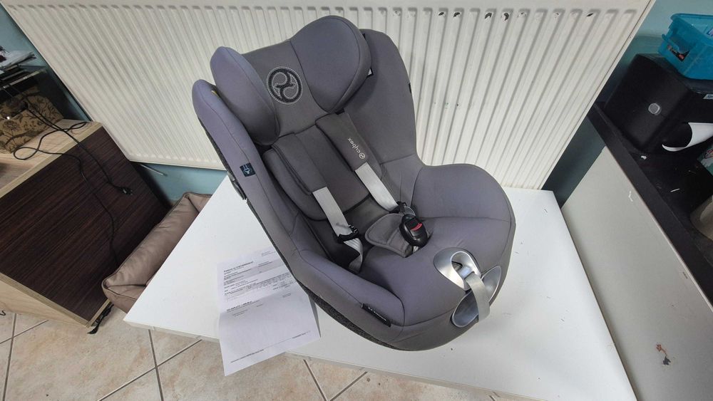 CYBEX SIRONA Z2 I-SIZE fotelik samochodowy 0-18KG SOHO GREY