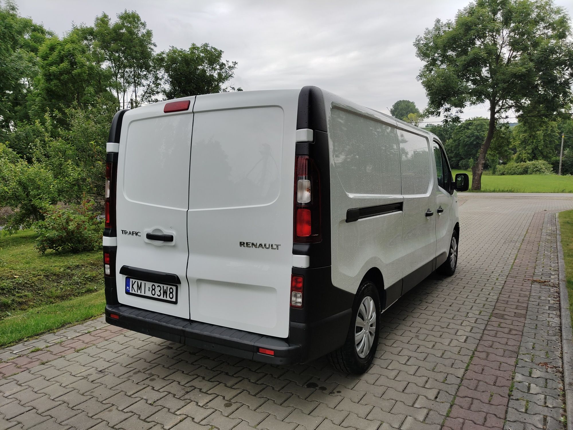 Renault Trafic 2018 1.6dci 145KM LONG DŁUGI