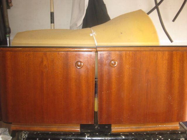 продам бу прикроватные тумбочки