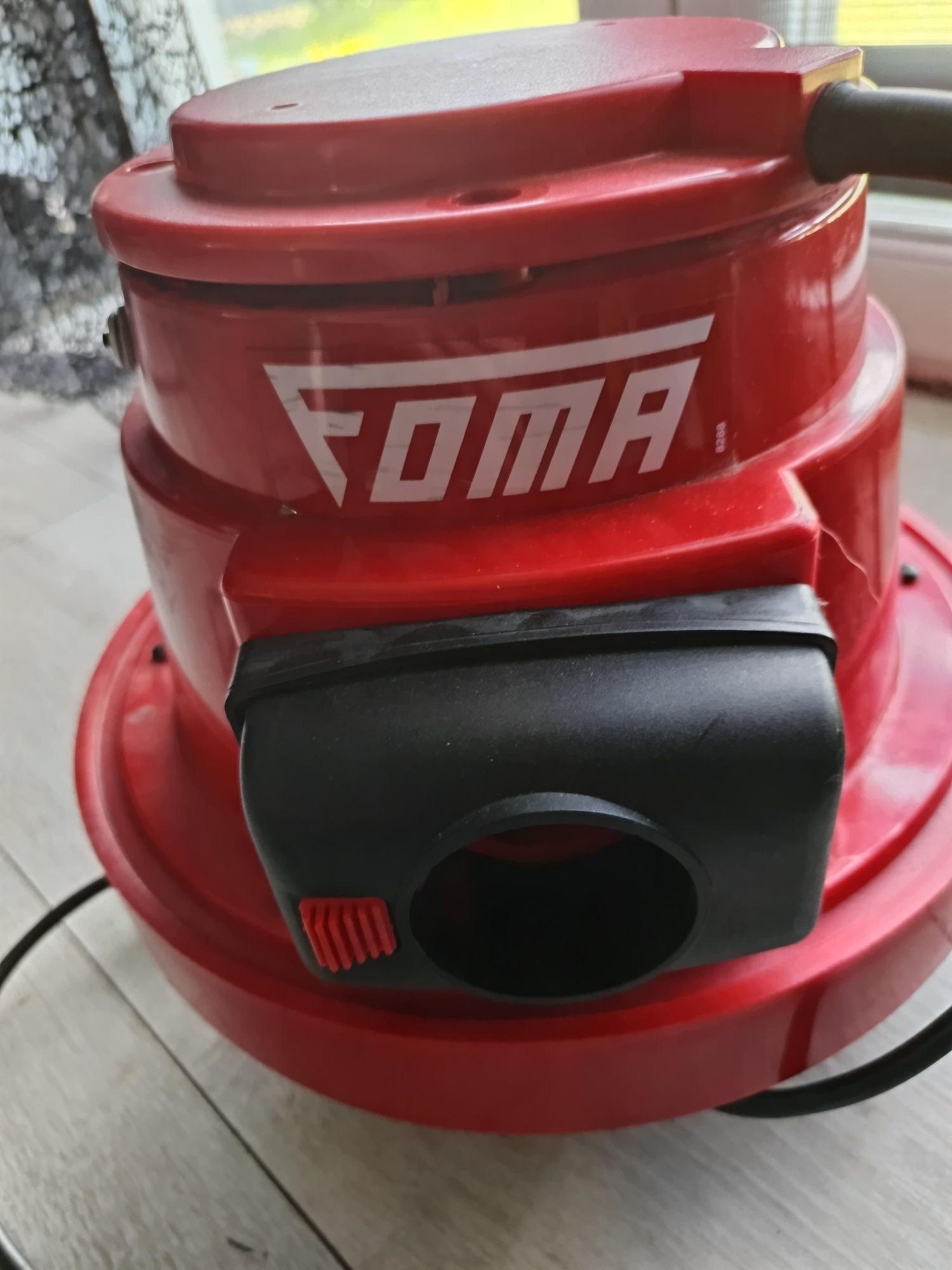 Foma W15 1370 W Max