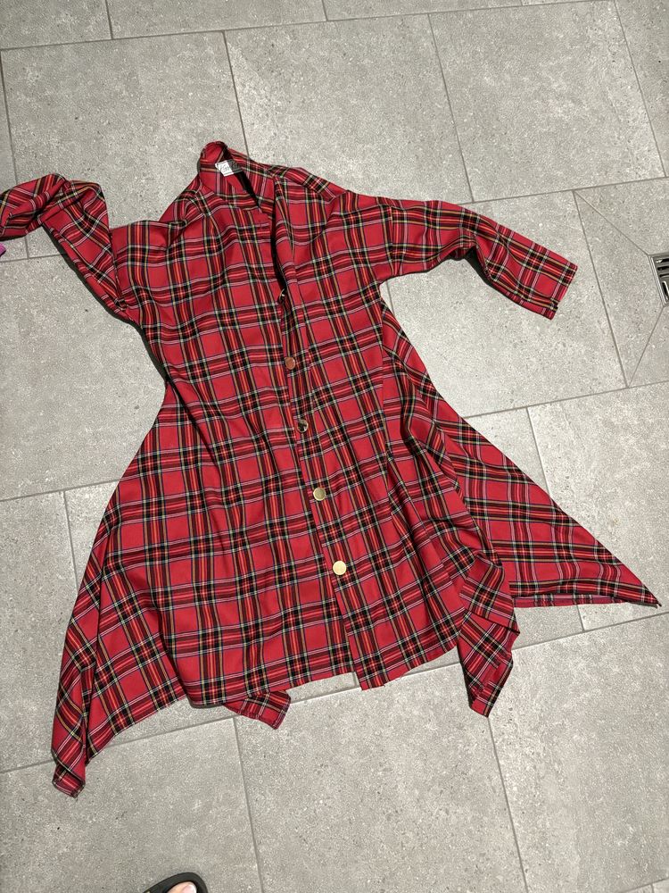 Sukienki eleganckie zakietowe
