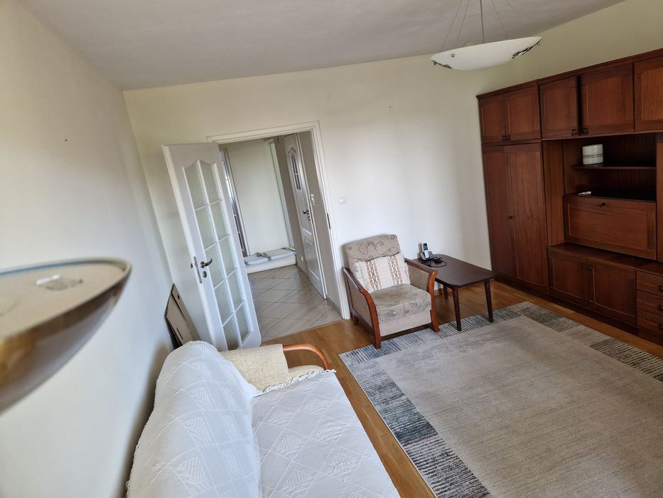 Wynajmę mieszkanie 47m2 ul. Al. Wyzwolenia 21