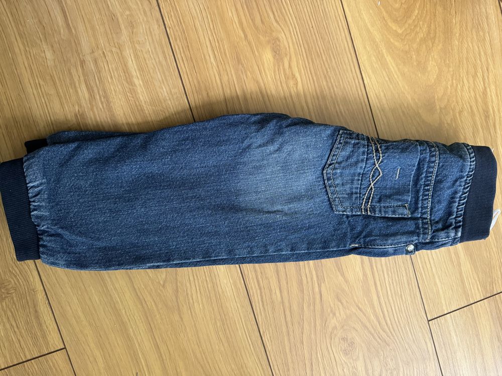 Spodnie jeansy lekko ocieplane
