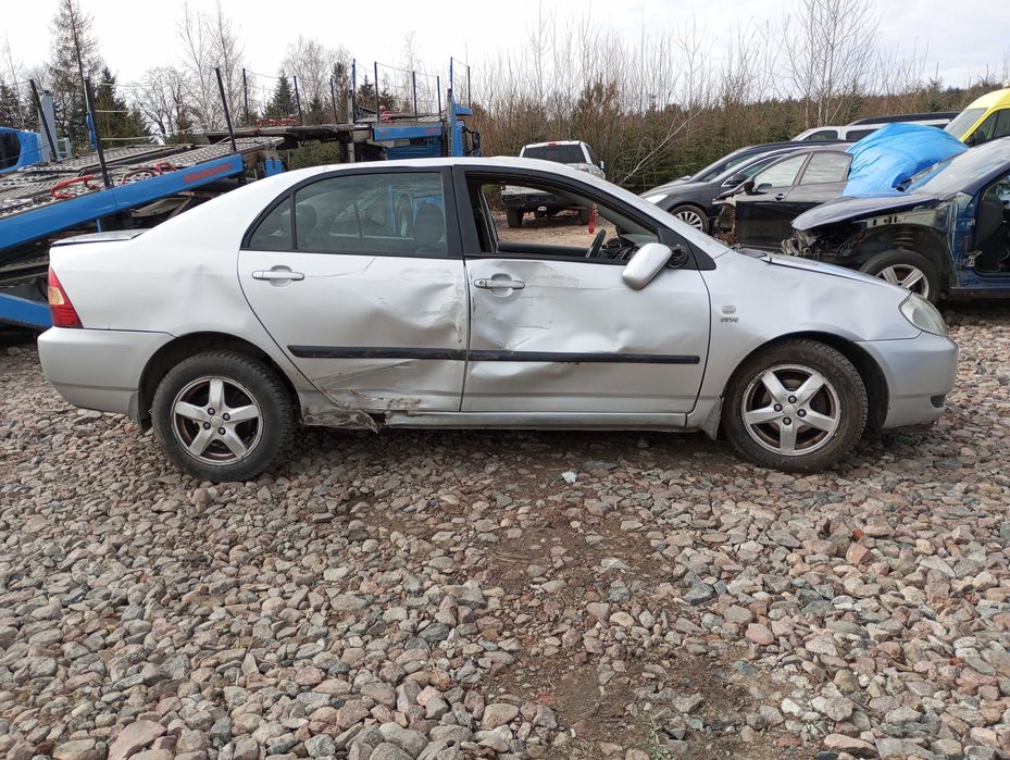 Toyota Corolla E12 na części   01A Silnik 4zzfe