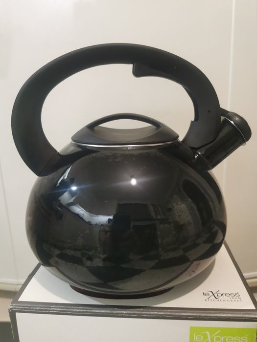 Czajnik na wodę 2,4 litr leXpress