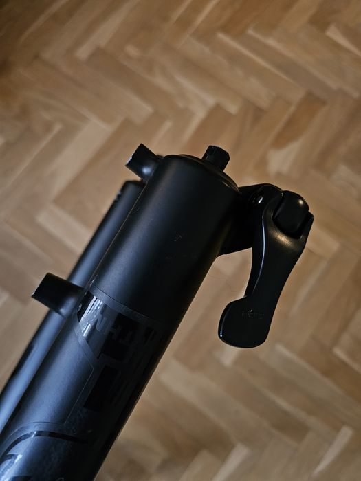 Amortyzator Fox Float  Rhythm 36 Grip 150mm