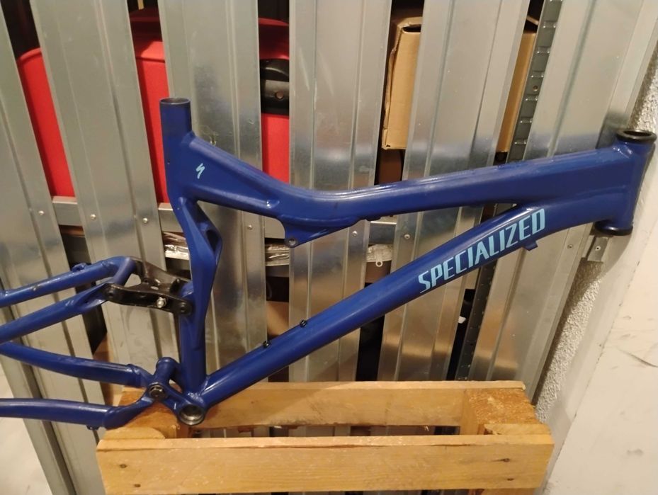 Rama specialized full suspension stumpjumper 120 pro M4 M