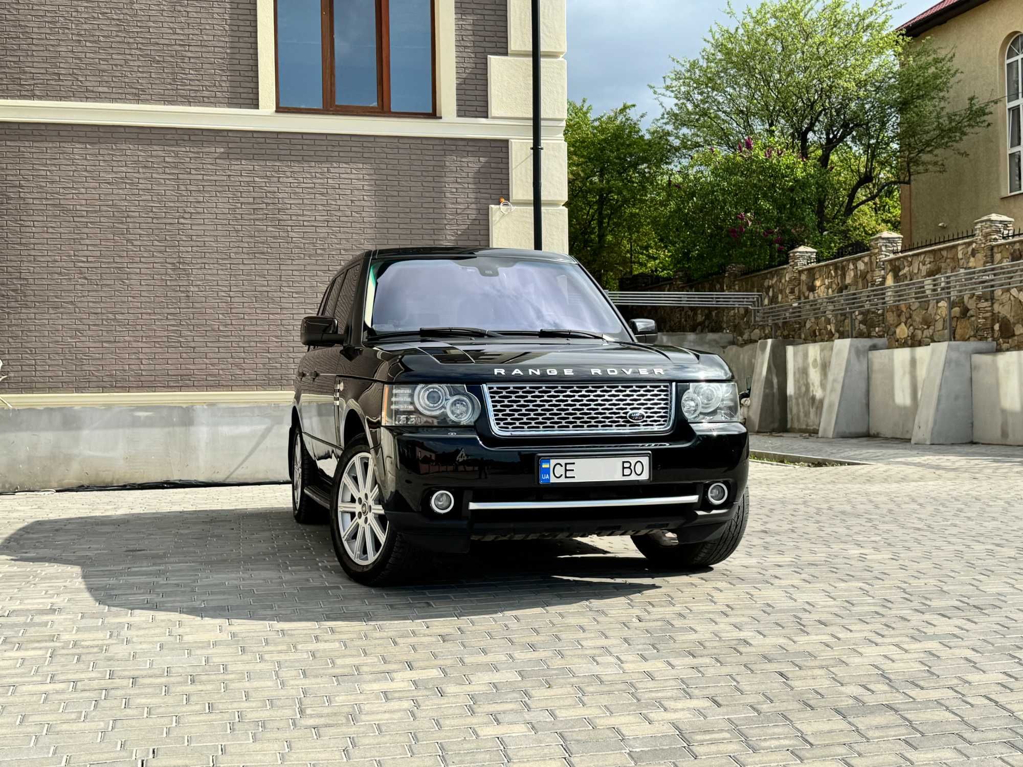 Range Rover автомобіль 2010 рік 3,6 диз