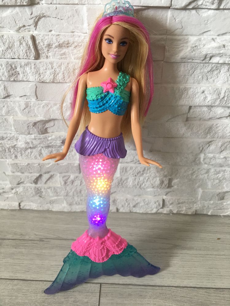 Lalka Barbie Malibu Syrenka Dreamtopia migoczące światełka jak nowa