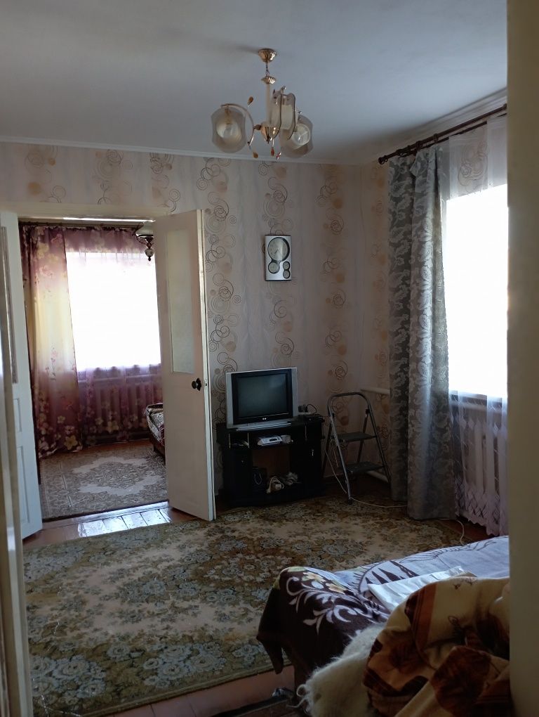 Продам будинок в м.Пирятин вул.Спартака 40