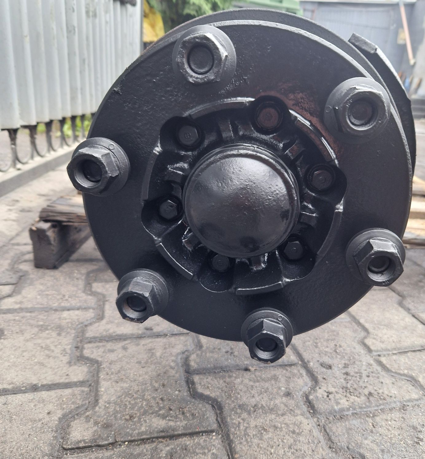 Belka zawieszenia przedniego Mitsubishi Canter 7C14 Fuso 05-10r przód
