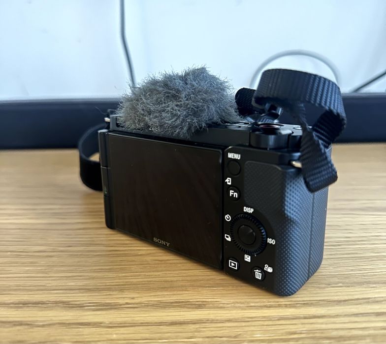 Sony ZV-E10 como nova 919 disparos