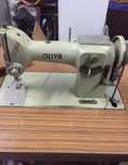 Máquina de Costura OLIVA de 1975 com motor e pedal