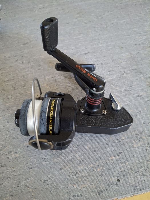 Stare kołowrotki wędkarskie