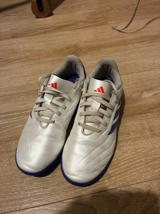 Adidas halowki rozmiar 26