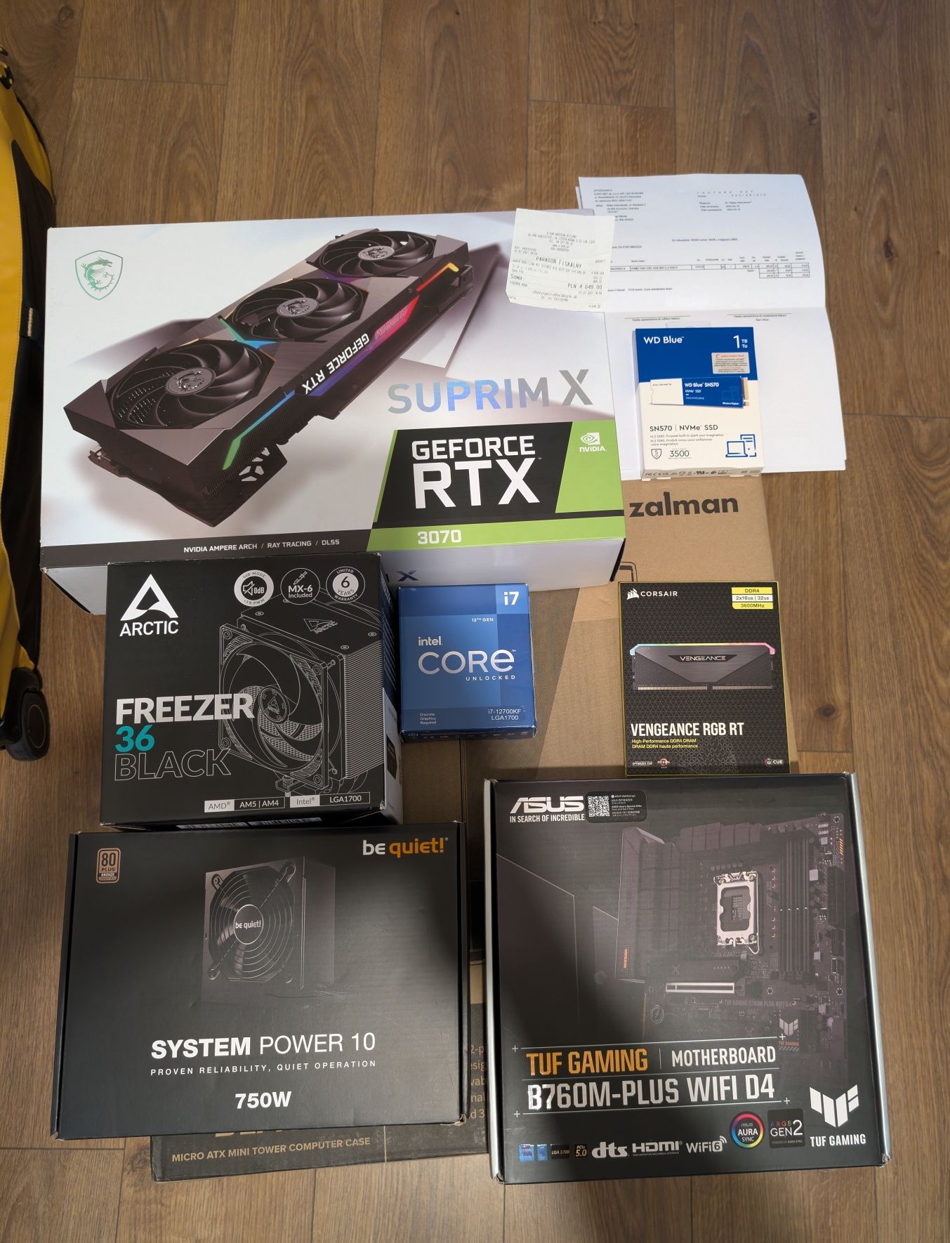 MSI RTX 3070 suprim LHR+ i7 12700KF