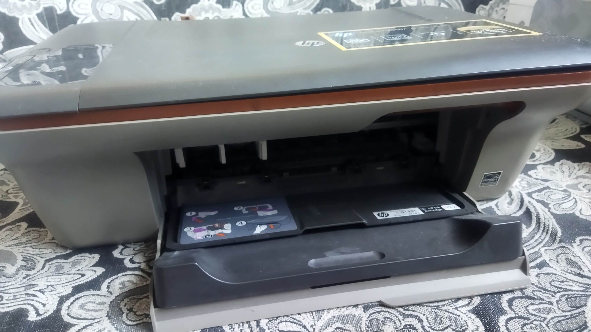 Принтер hp б/у. В гарному стані