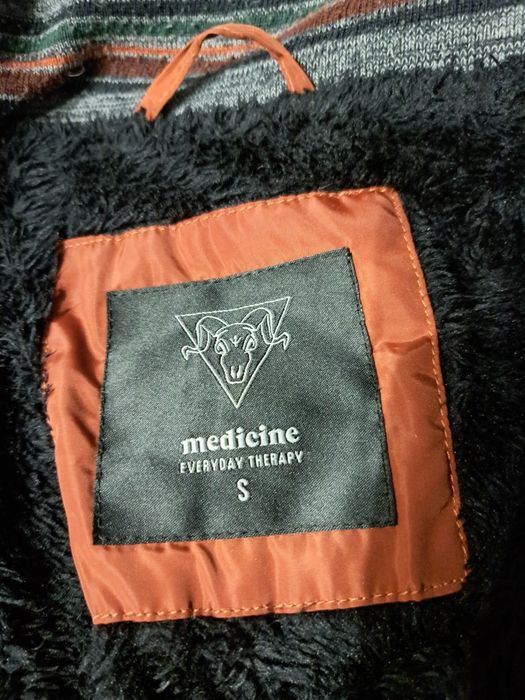 Kurtka męska zimowa pikowana/ r S / Medicine