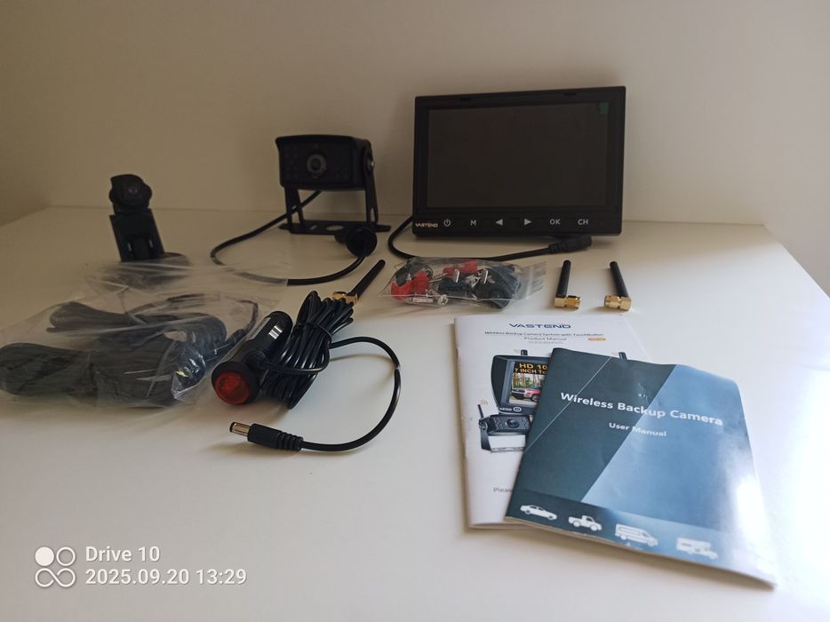 VASTEND V01 Bezprzewodowa kamera cofania HD 1080P 7'' Monitor