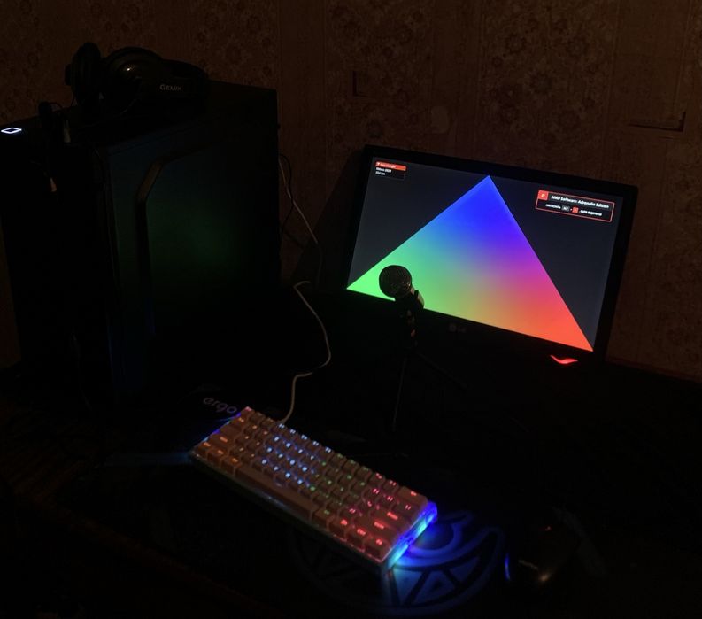 Ігровий комп’ютер у хорошому стані (повний комлект)