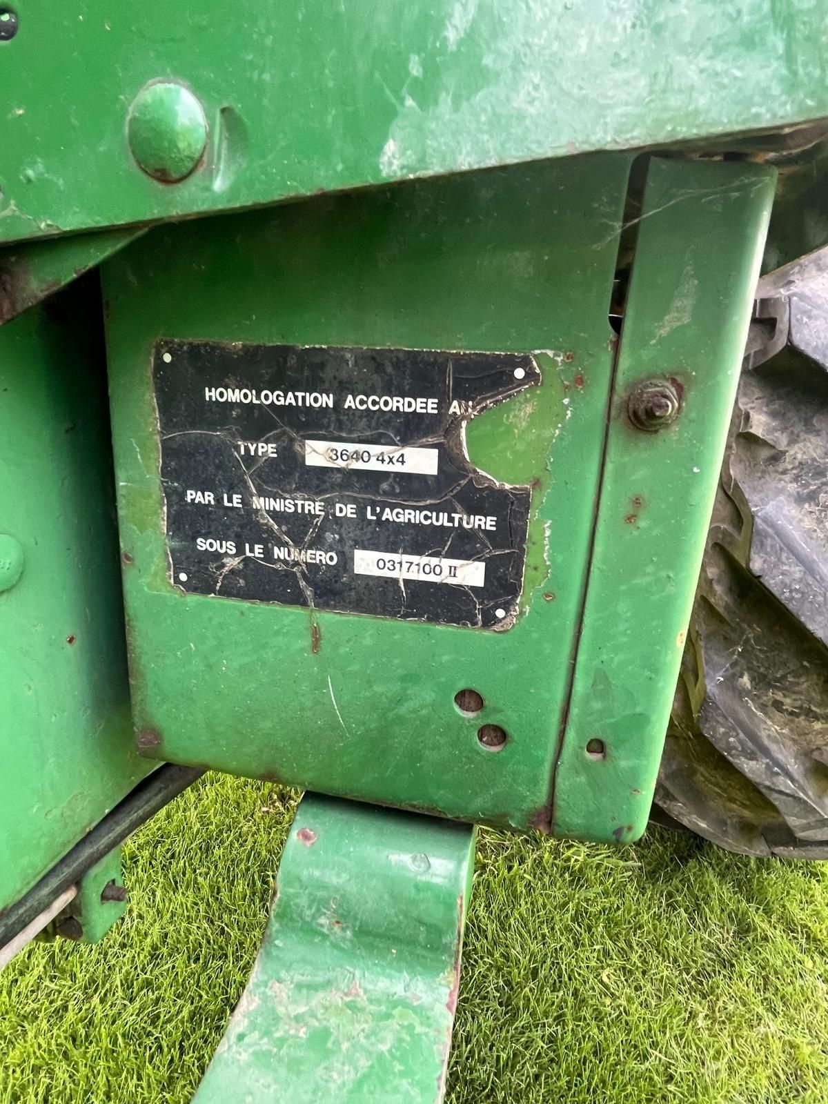 Ciągnik rolniczy John Deere 3640