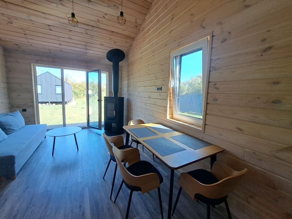 Дуже затишний будинок біля струмка для відпочинку на літо або вихідні