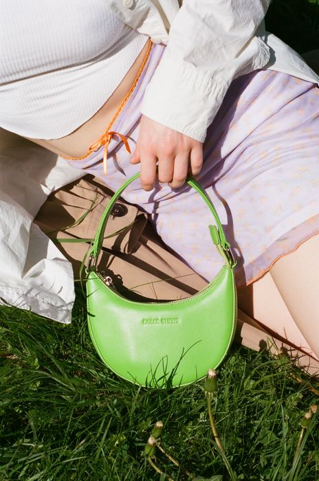 Жіночка сумка Kazar Studio із натуральної шкіри