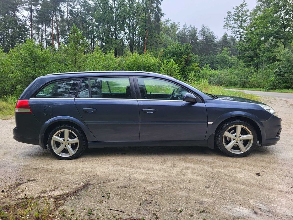 opel Vectra C kombi  1.8 benzyna