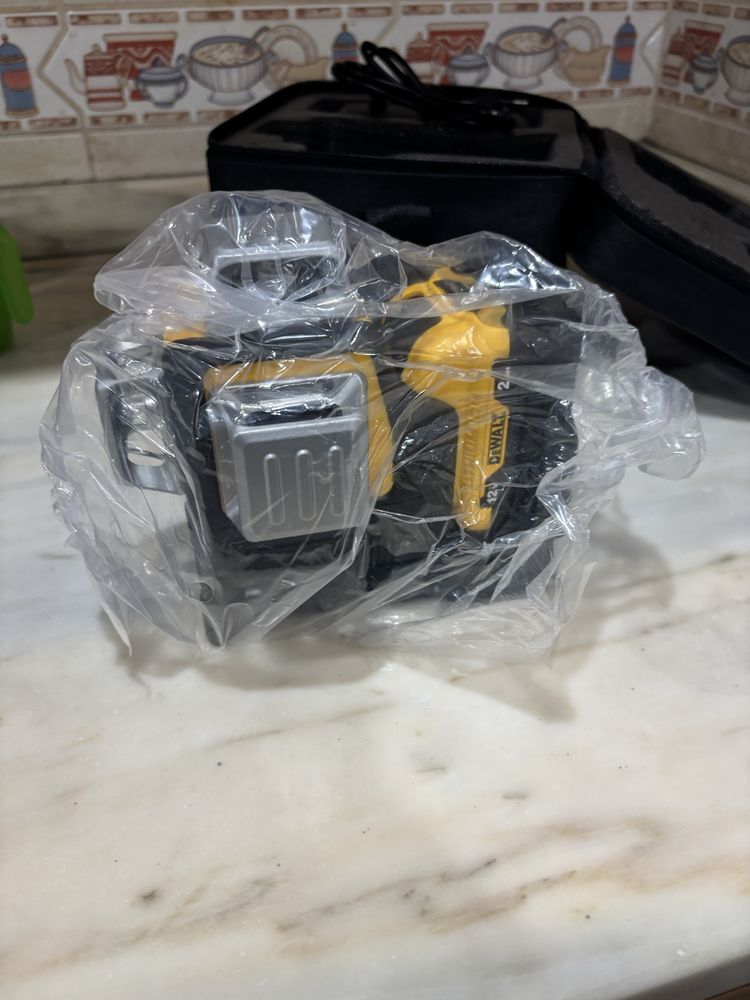Lasers dewalt novos