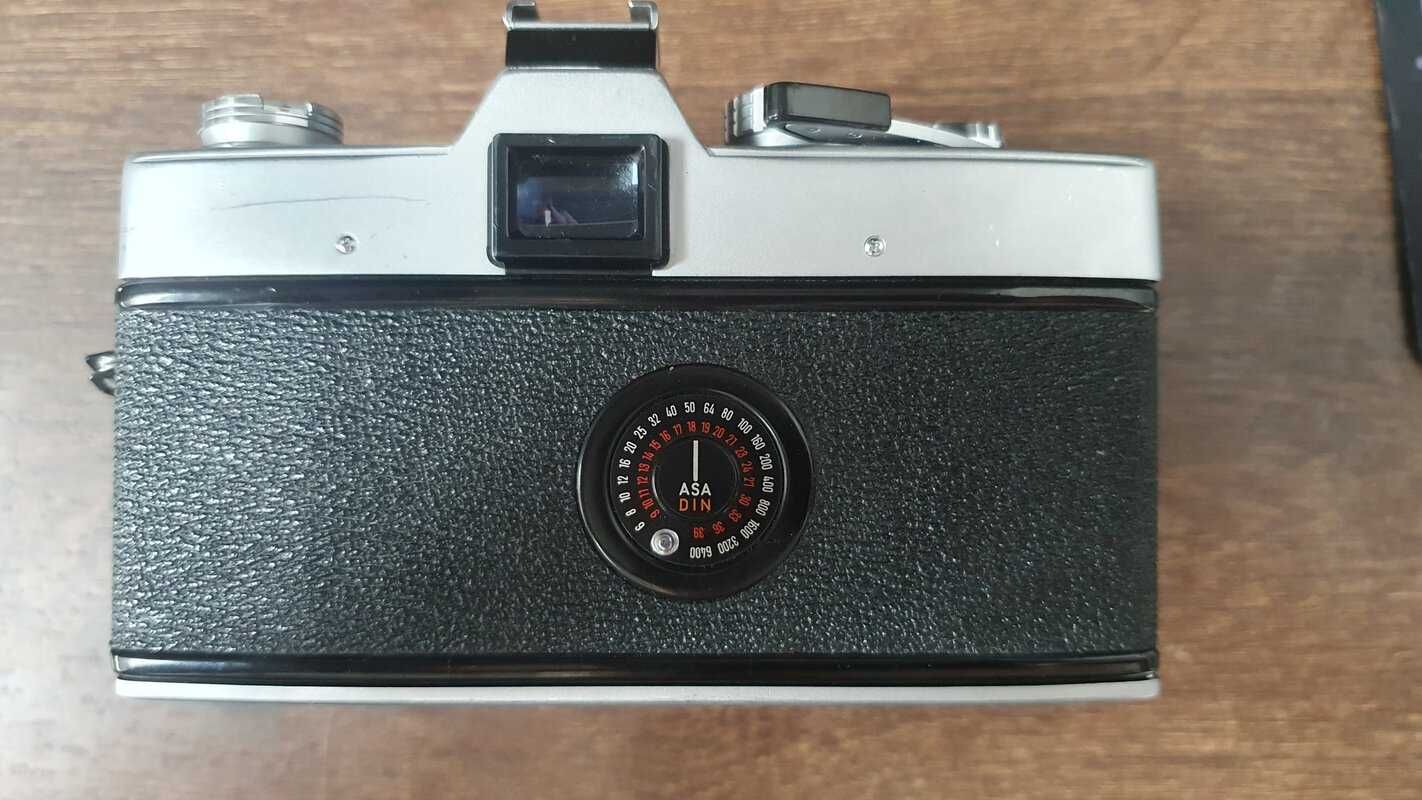 Aparat analogowy Minolta SRT 101 Ikona Fotografii _ Wyprzedaż kolekcji