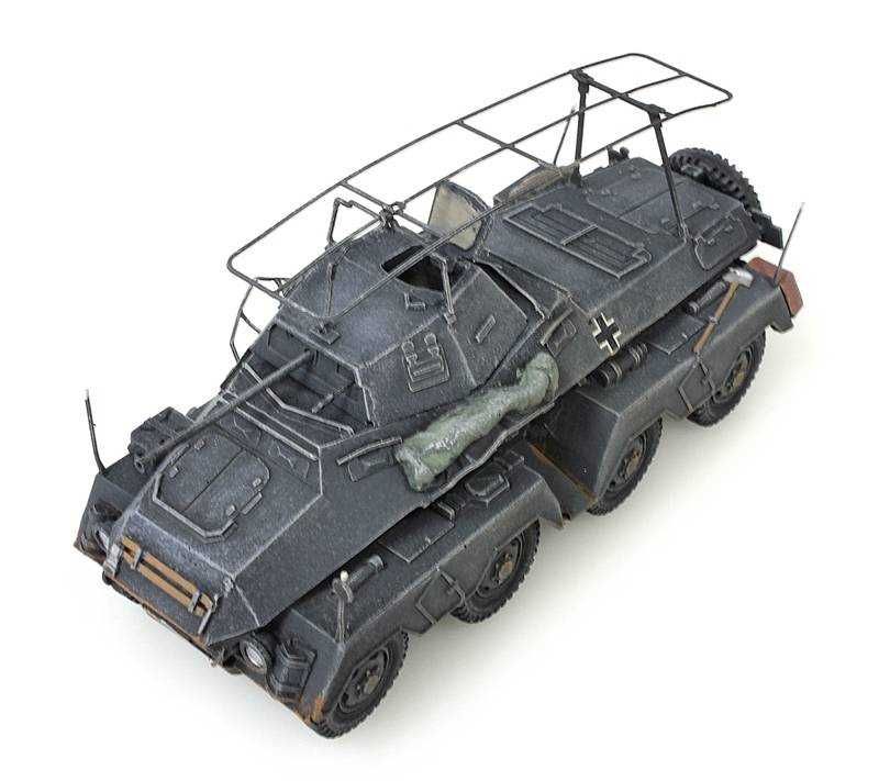 model diecast H0 1:87 ośmiokołowy samochód pancerny Sd.Kfz 232