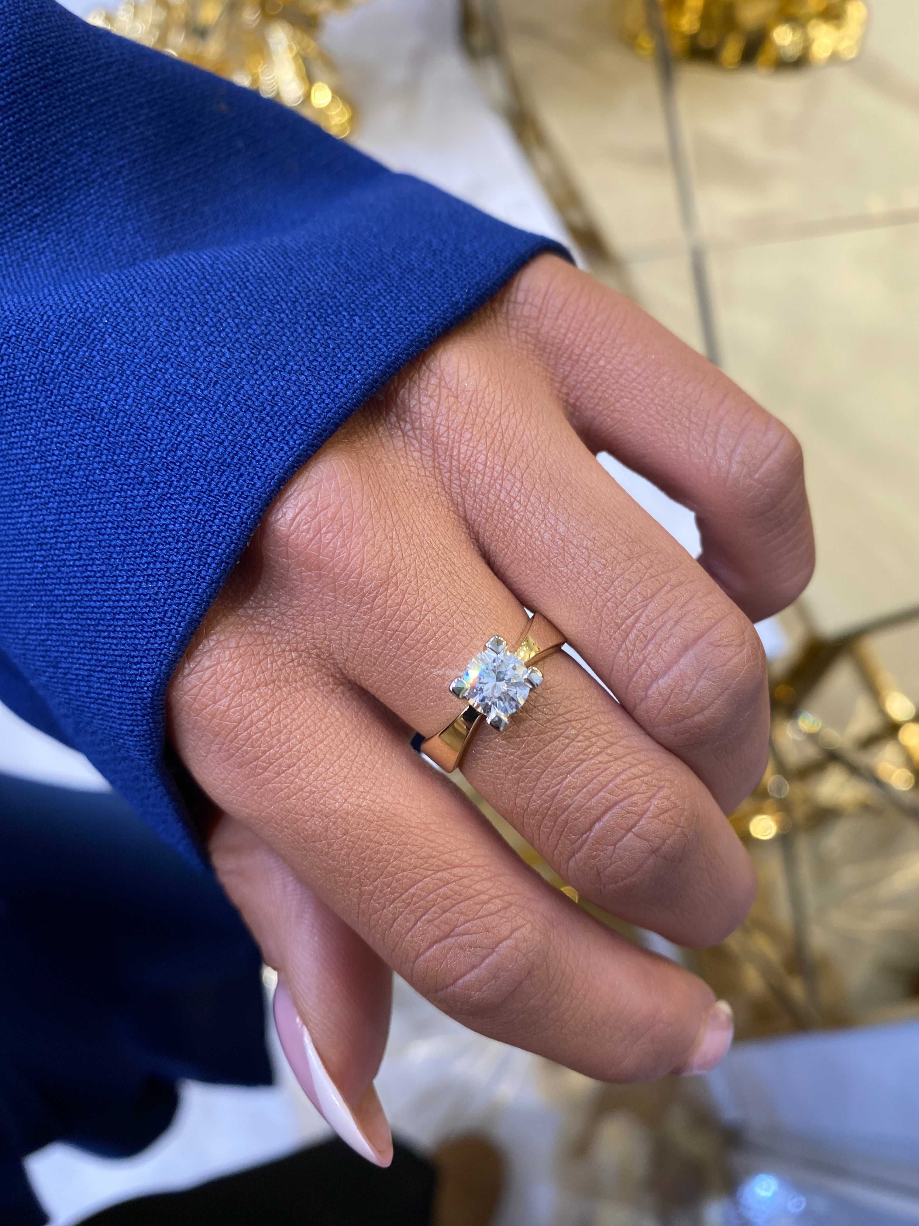 Pierścionek z diamentem naturalnym 1.03 ct