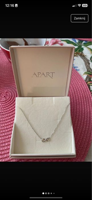 Naszyjnik biale zloto z brylancikami “nieskonczonosc”