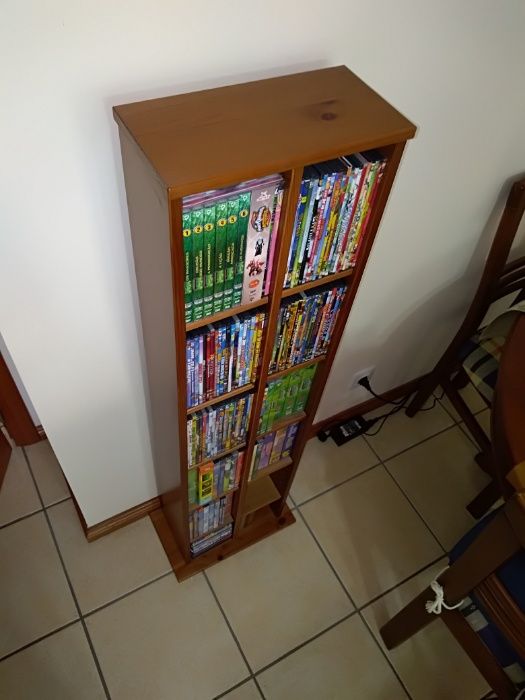 Movel para Cds/DVD em madeira