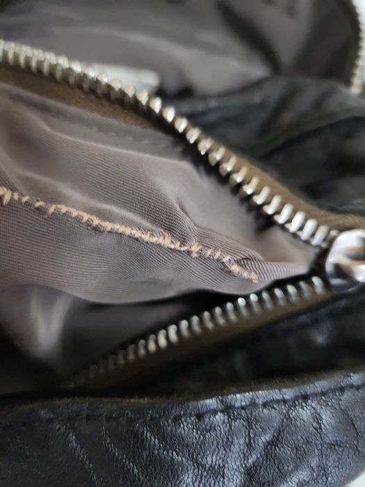 Mala Bimba Y Lola Preta em pele