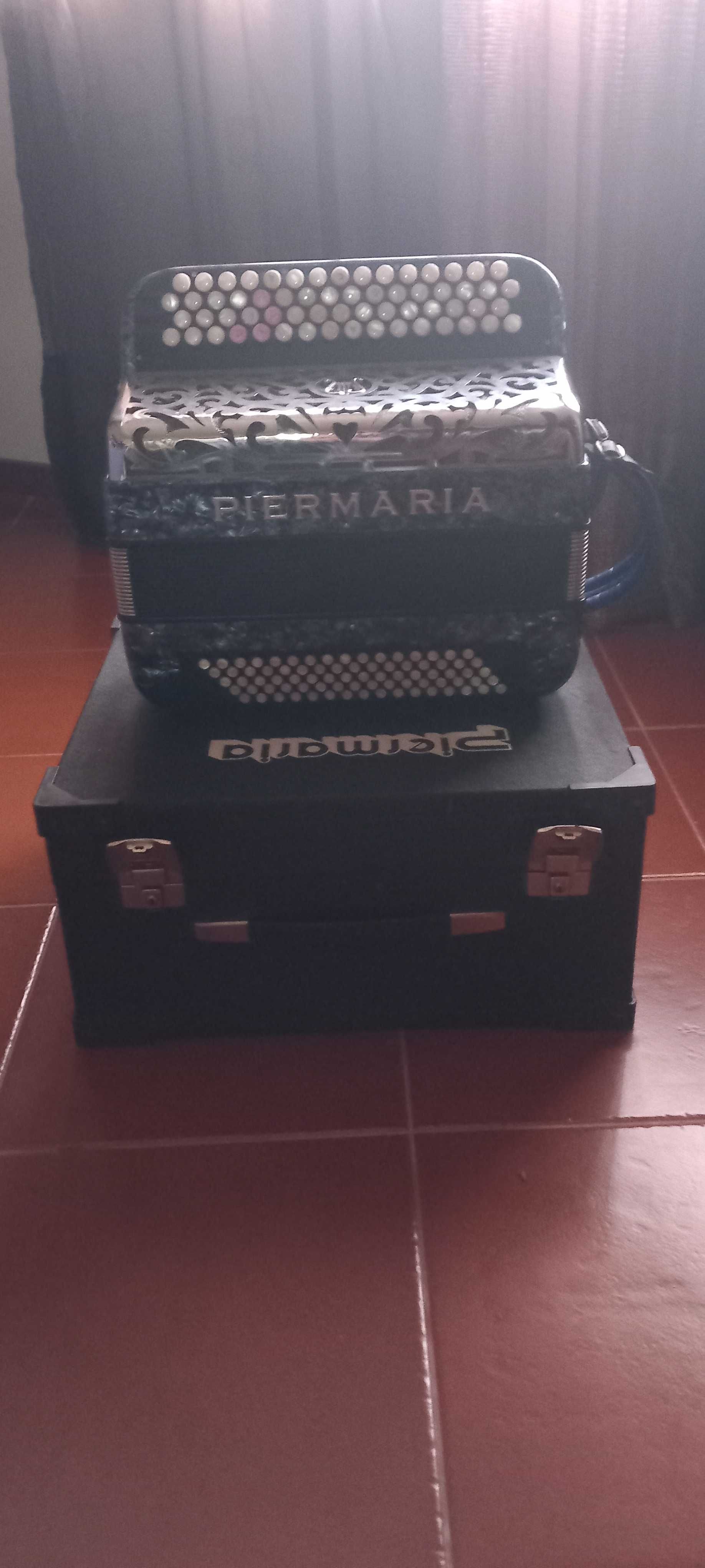 Acordeon Piermaria como novo